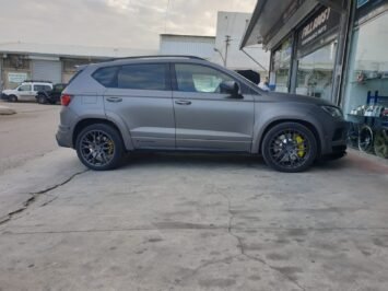 Cupra Ateca from Israel with Audi TTRS 8S brake upgrade, Brembo 8pot calipers with DBA 2-piece 370x34mm brake discs & DBA Xtreme Performance brake pads
