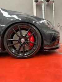 Golf 7 Gti clubsport from Portugal with Audi Rsq3 F3 Big Brakes