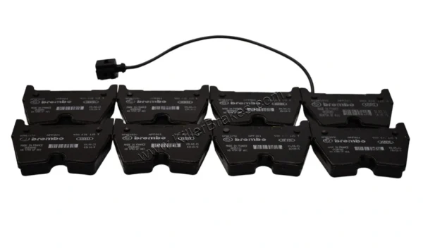 Front Audi TTRS 8s RS3 8v Rsq3 8u Brake Pads 8V0698151K New