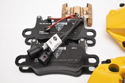 Porsche 991 GT3 GT3RS GT2RS Ceramic Calipers Brembo 99135142986 99135143086 99135242985 99135243985 NEW