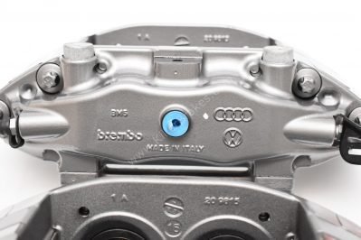 Rear Audi Q7 4L 4pot Brembo Ceramic Calipers 4L0615407B 4L0615408B 370x30mm