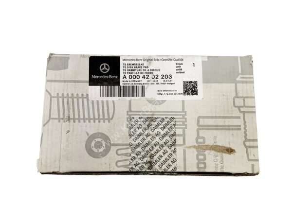 Front Mercedes A45S W177 Brake Pads A0004202203 Brembo 6pot