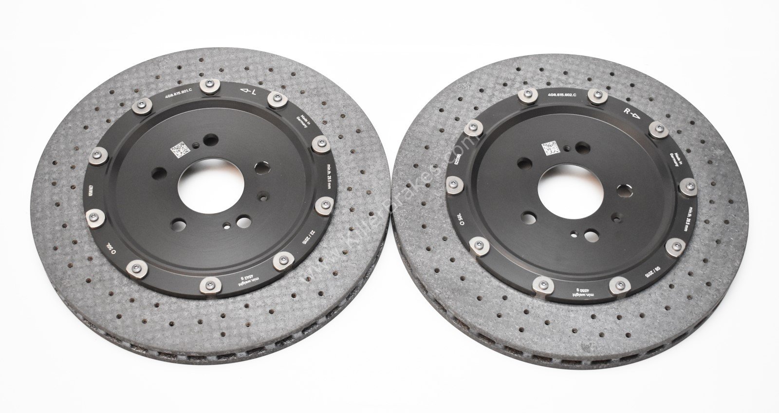 Audi RS7 4G Rear Brake Discs Ceramic 4G8615601C 4G8615601D 4G8615602C