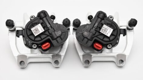 Rear Golf 7 R Audi S3 8v 310mm Calipers Oryx White upgrade for Gti A3 NEW