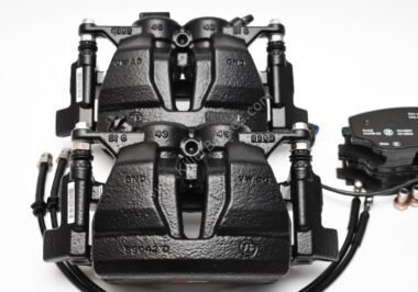 Front Golf 8R Audi S3 8Y 2piston Brake calipers 8Y0615123 8Y0615124 Black New