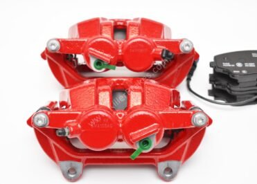 Front Golf 8R Audi S3 8Y 2piston Brake calipers 8Y0615123A 8Y0615124A Red New