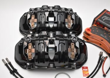Front Audi E-tron GT 4J3615123 4J3615124 Brembo 6pot Brake Upgrade for 375x36mm Brake Discs