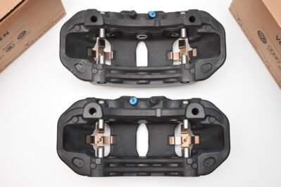 Front Audi E-tron GT 4J3615123 4J3615124 Porsche Panamera Cayenne Calipers Brembo 6pot 7PP615149 7PP615150 20.A221.03 New Grey