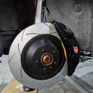 Audi A6 Allroad C7 Custom Adapters for Akebono 6pot calipers for 375x36mm brake discs