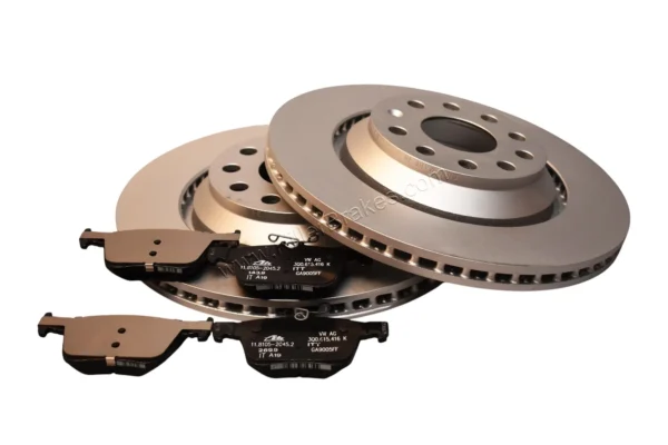 Rear Pack Audi Volkswagen original Brake Discs 5Q0615601E 310x22mm OE Pads 3Q0698451E
